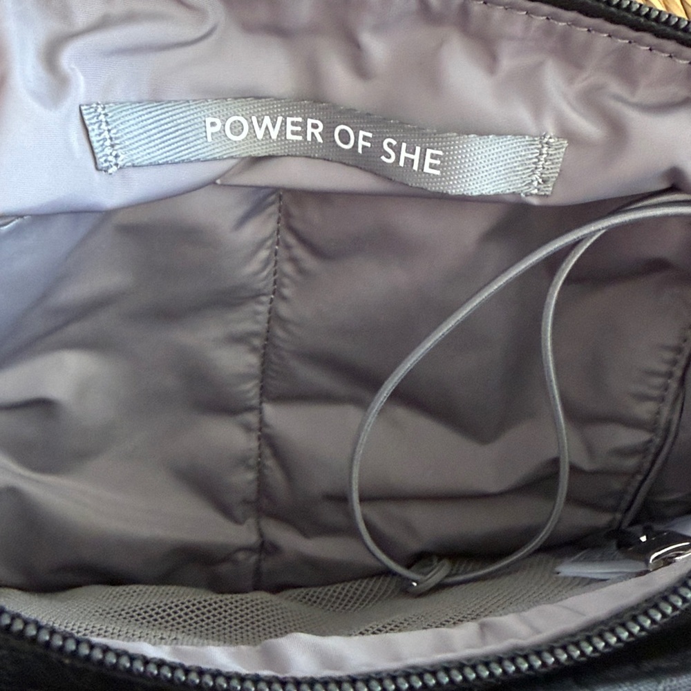 Athleta NWT Excursion‎ Waistbag Everywhere Stowaway Fanny Pack Bag Black - Picture 13 of 13